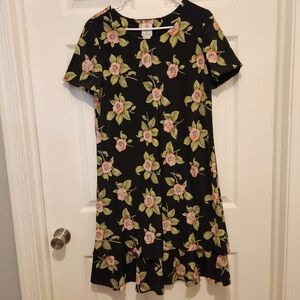 Size 14 Floral Black Dress